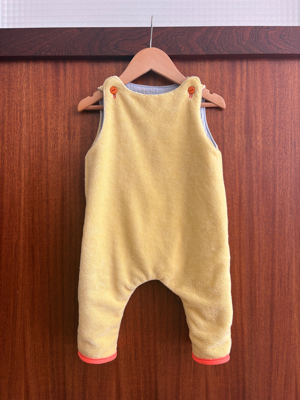 Salopette reversible Peertjes mousseline/gele badstof
